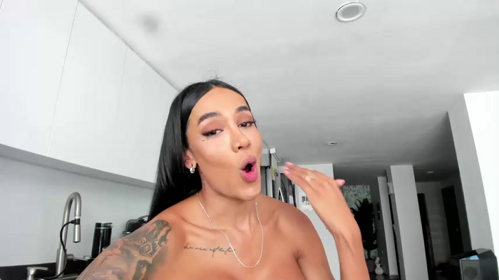 sweetlaurasaenz