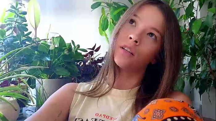 _demi_dee_