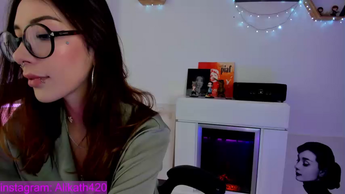 thecosmicgirl