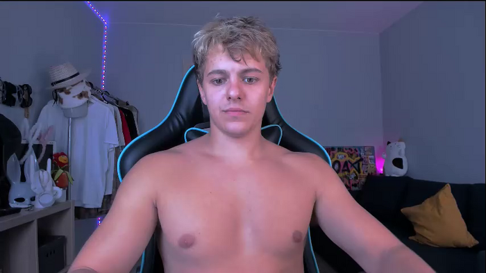 naughty_nik43