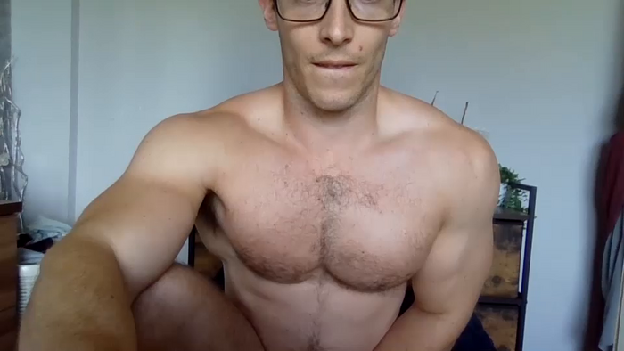 tom90ukx