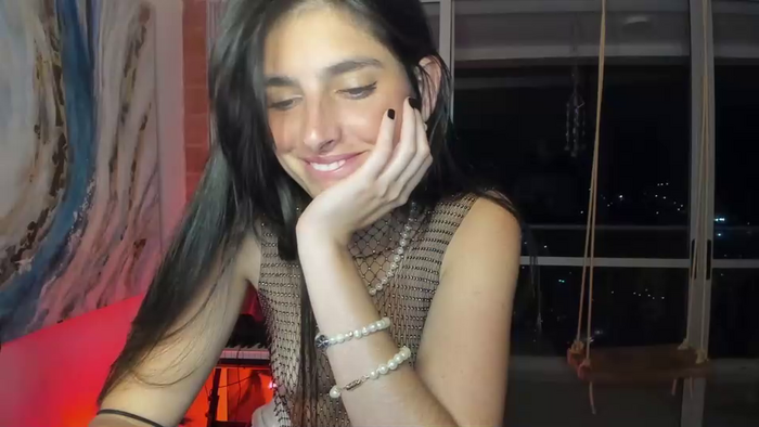 hollyshit_