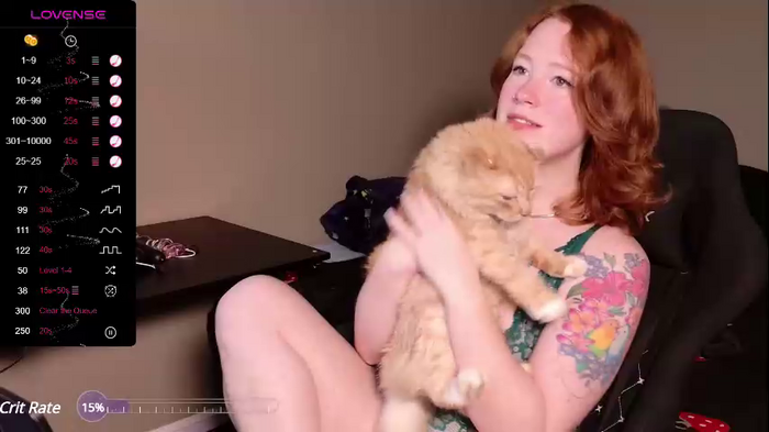 strawberryyfoxie