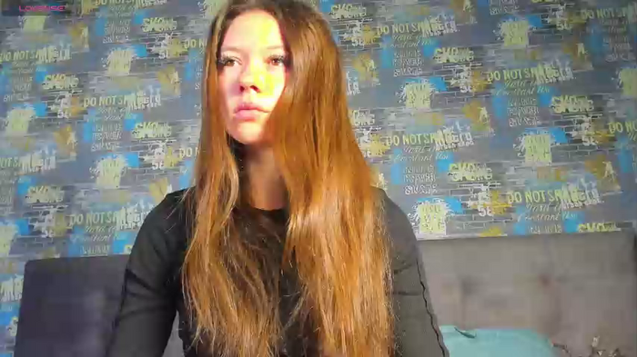 nicole_charm
