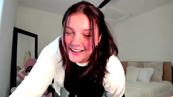 emilyjoneschat