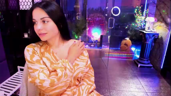 alma_pearl
