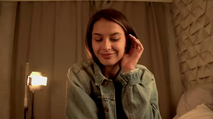 elisa_moon