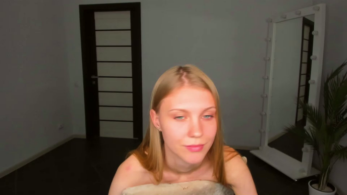 phoebepaw