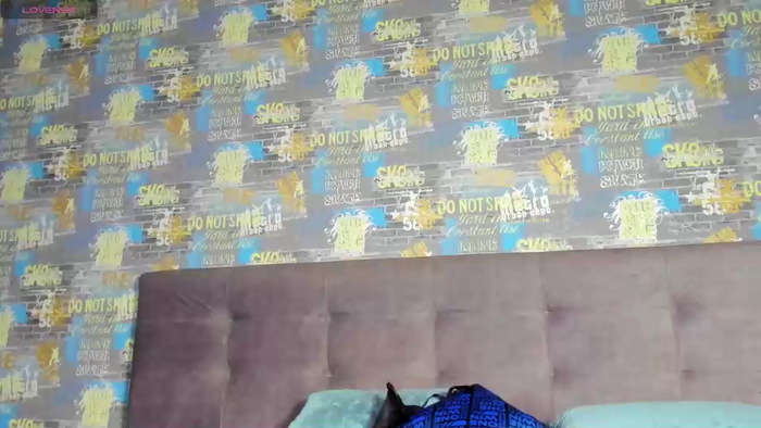 nicole_charm