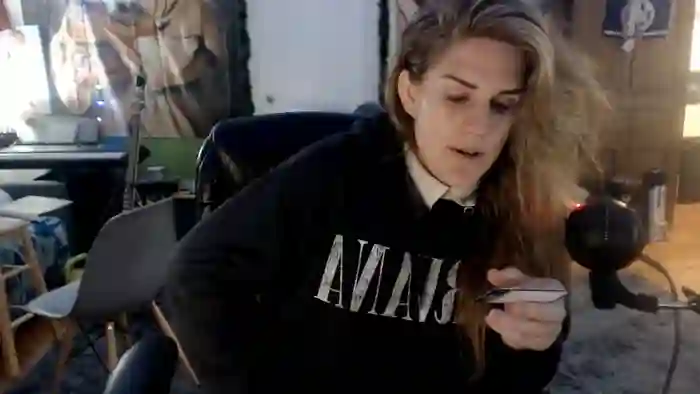 2024/09/20/chaturbate-katiecutie_5-05-04-47