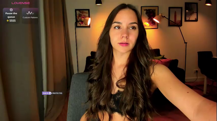 intrigueeme