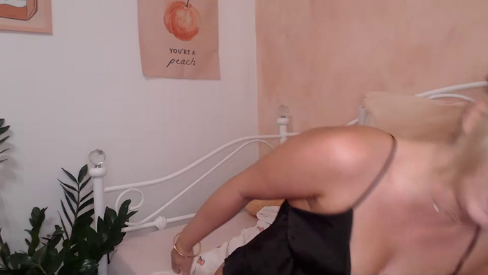 daisydreams_cumtrue