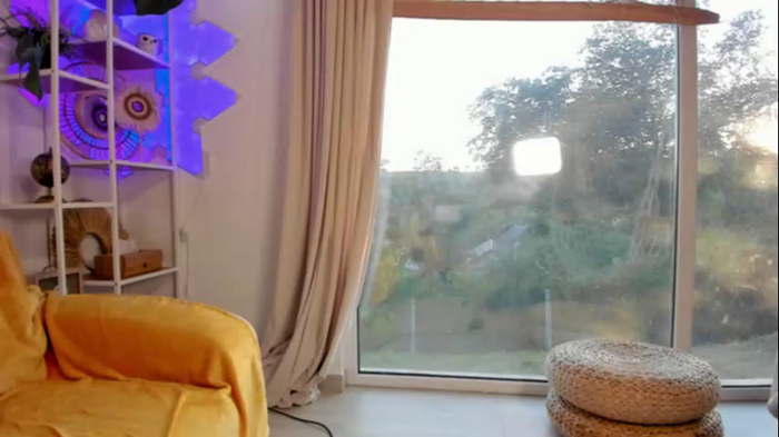 ellaxstar