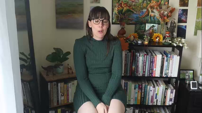 ellynaomi