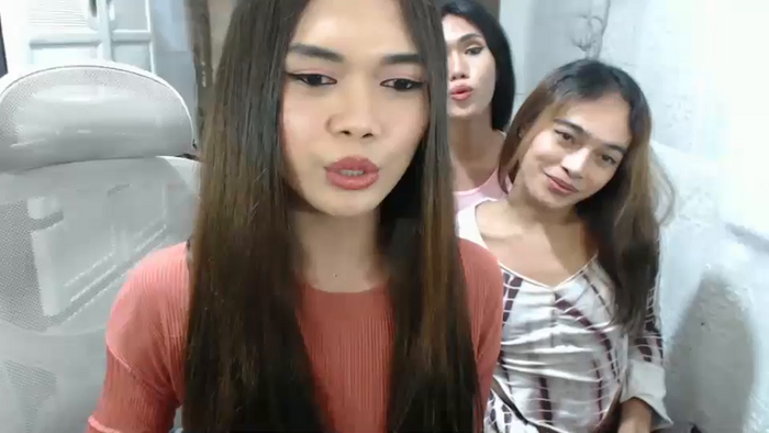 naughty_emmats