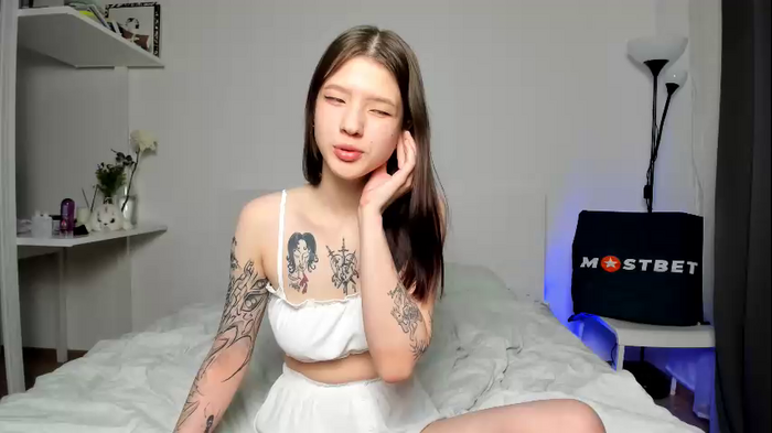 lilkimhugoash