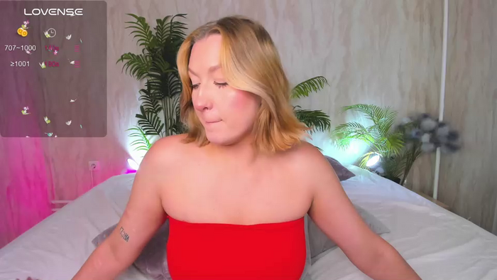 hollyylee