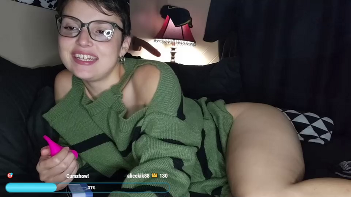 reee4mebb