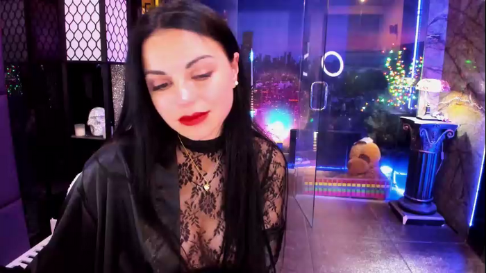 alma_pearl
