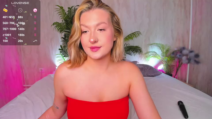 hollyylee