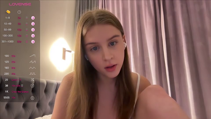 evie_may