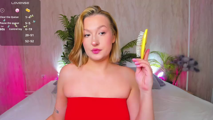 hollyylee