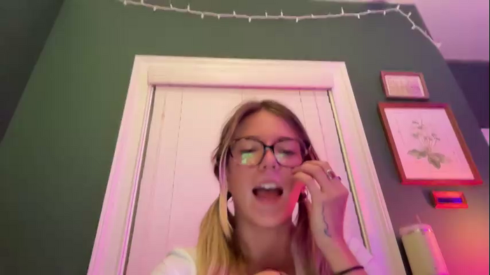 oliviahansleyy