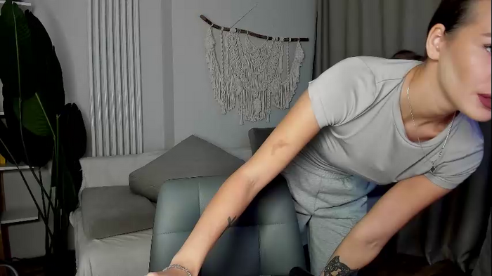 xxx_leila