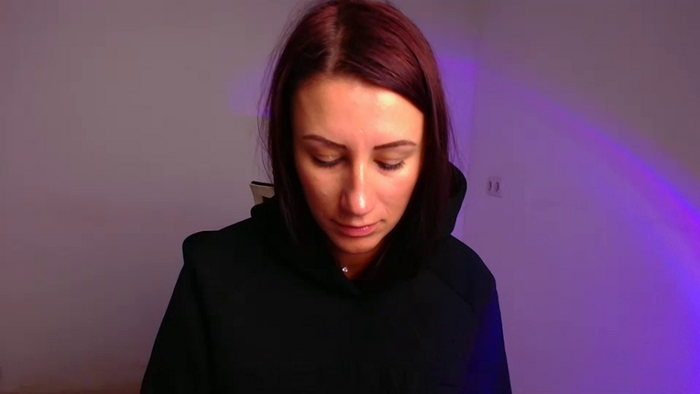 _emma_lay