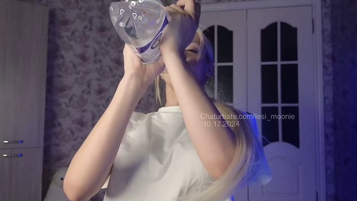 lesi_moonie