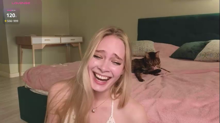 peachcreamcouple