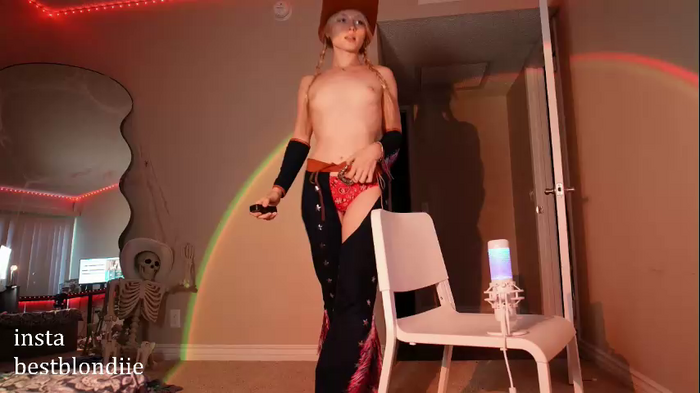 bestblondiiecb
