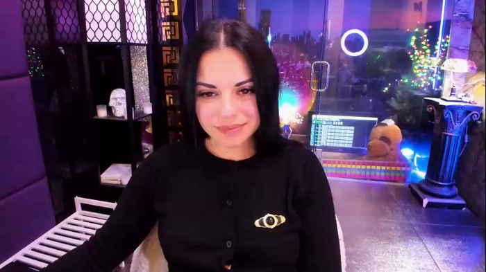 alma_pearl