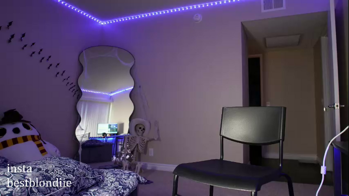 bestblondiiecb