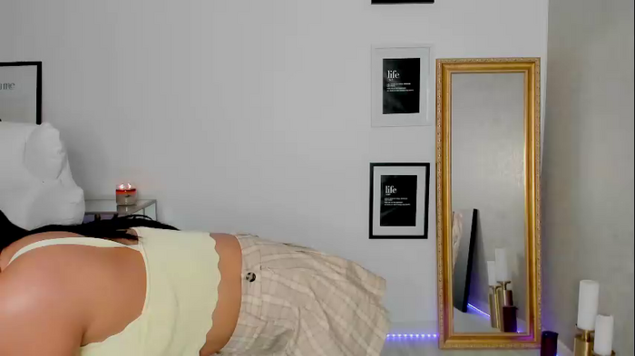 moniqueeass