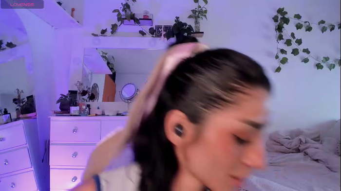 connie_deep