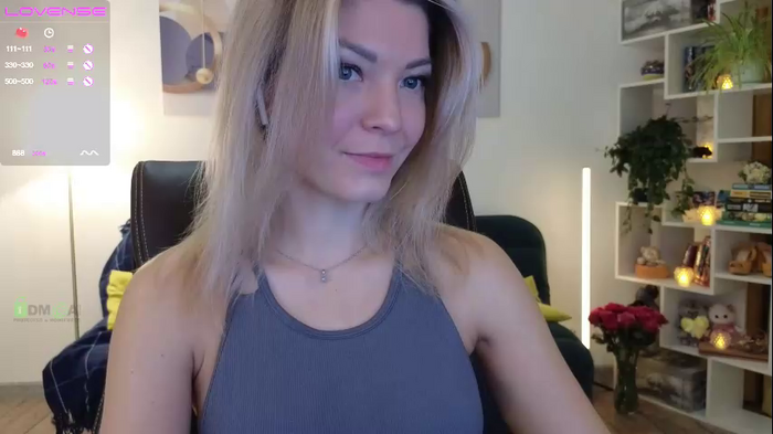 julia_cute_