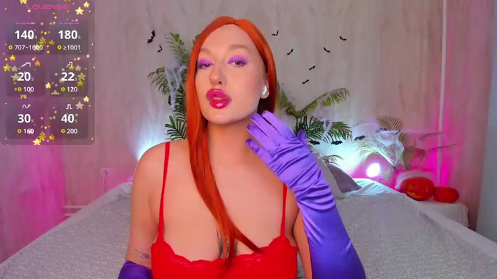 hollyylee