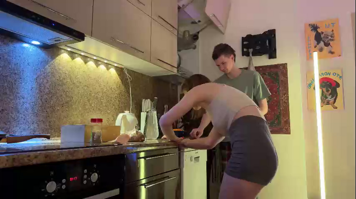 di_n_alex