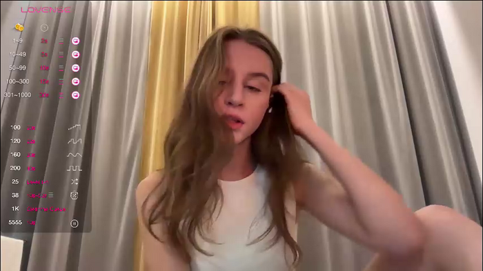 evie_may