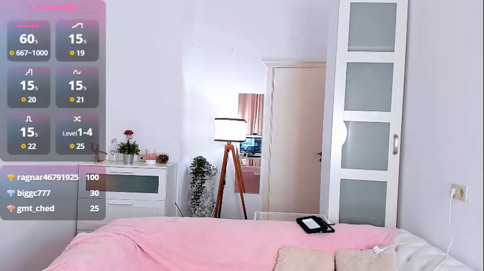 caty_cuddly