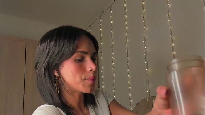 lola_cocks
