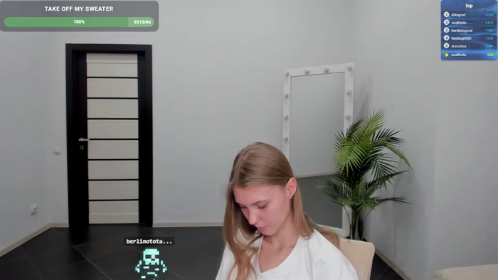 phoebepaw