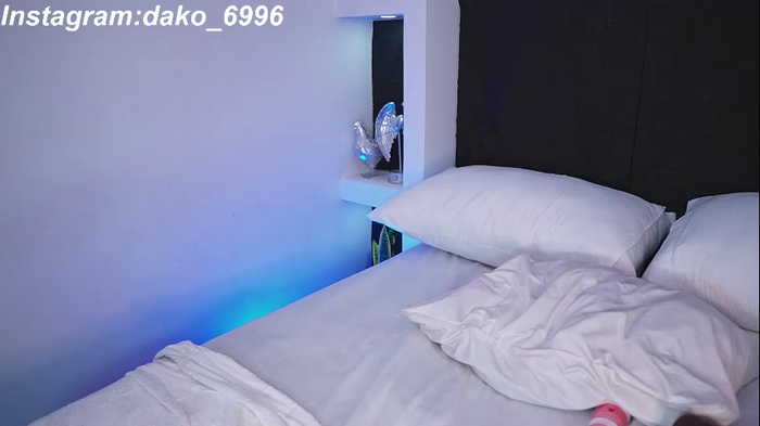 dakota_leex