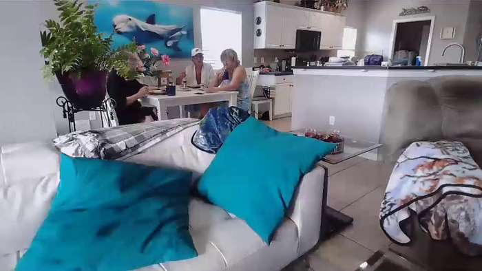 smallpenisbigtongue