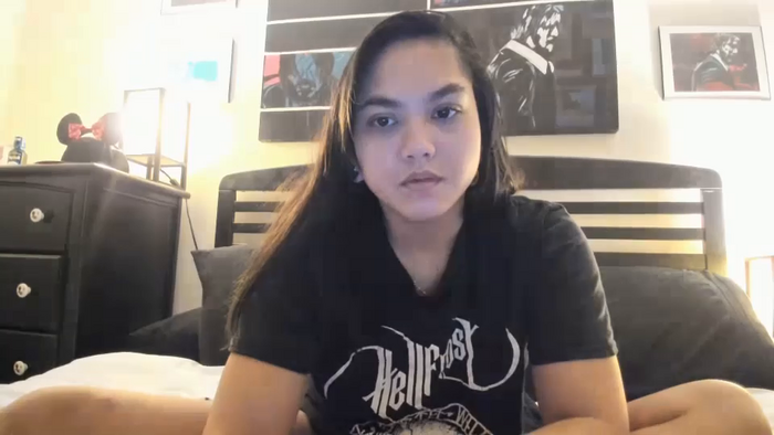 karebearxx