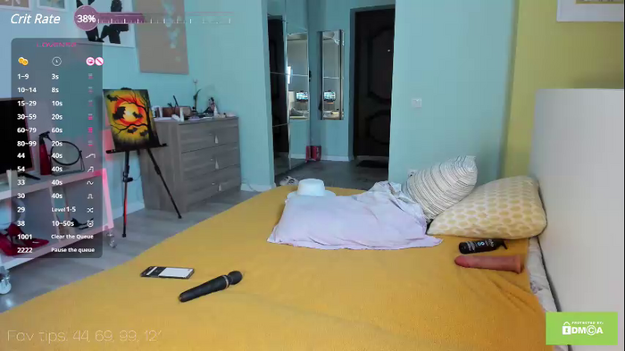 maks_monika