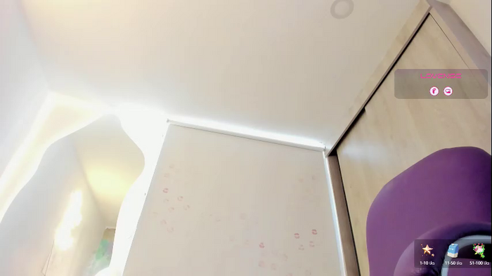 adelineefoxxx