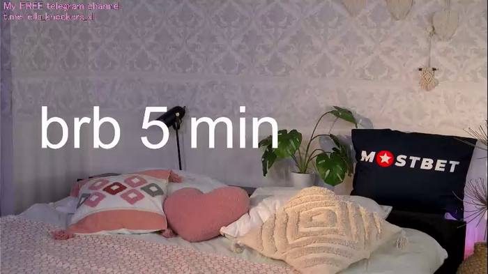 ella_knockers_xl