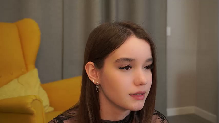 harrieteasley